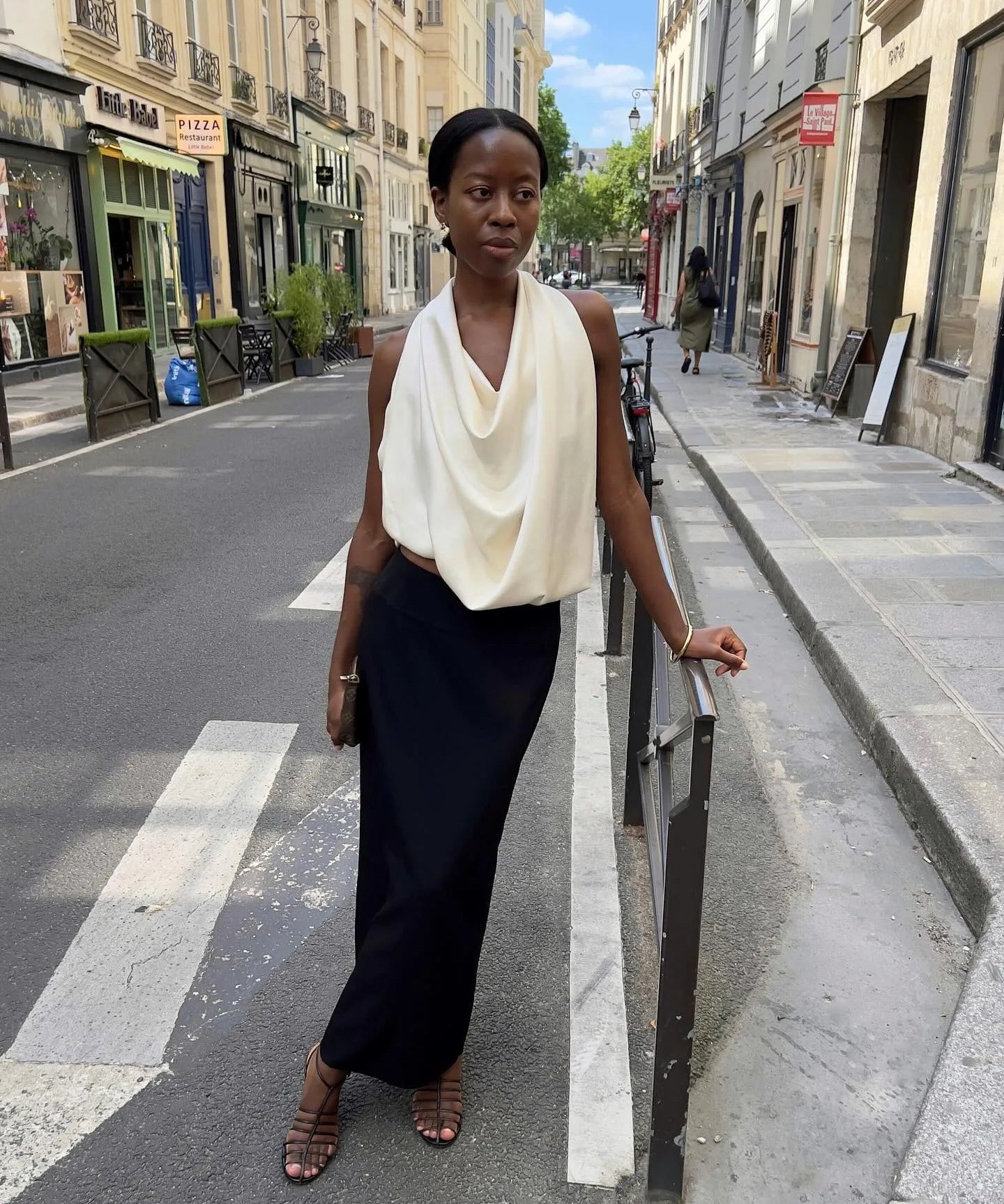 Understated Glamour: Fall 2025 Capsule Wardrobe Essentials