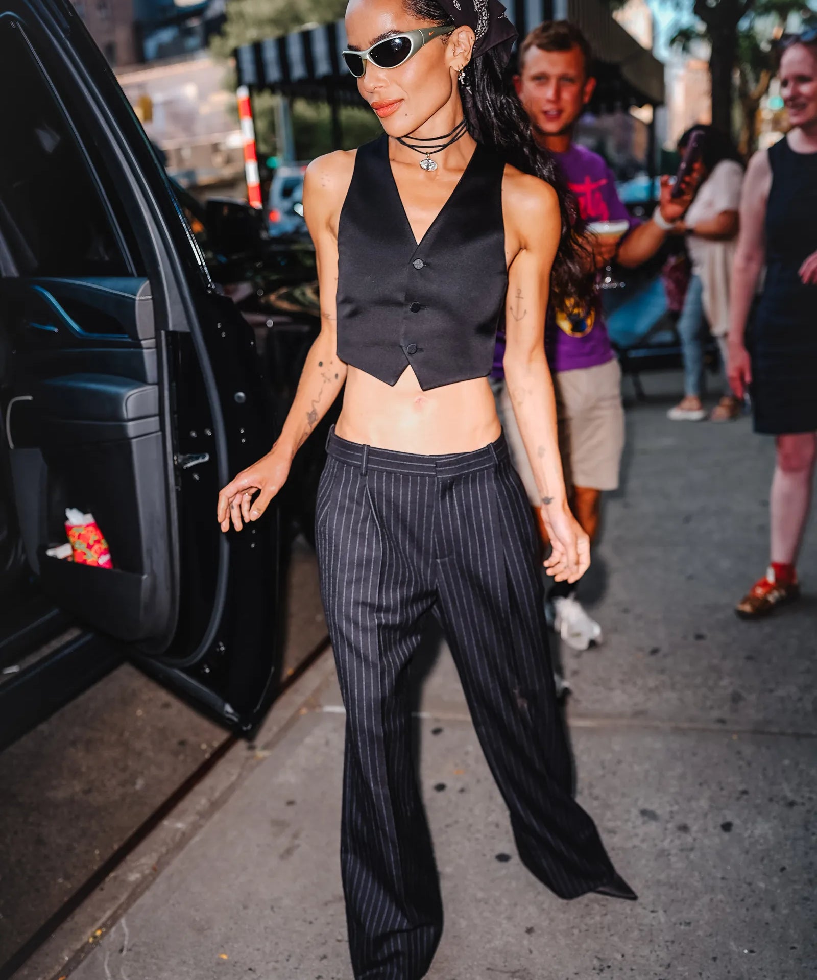 Zoë Kravitz Elevates Low-Rise Trousers with Luxe Jewelry