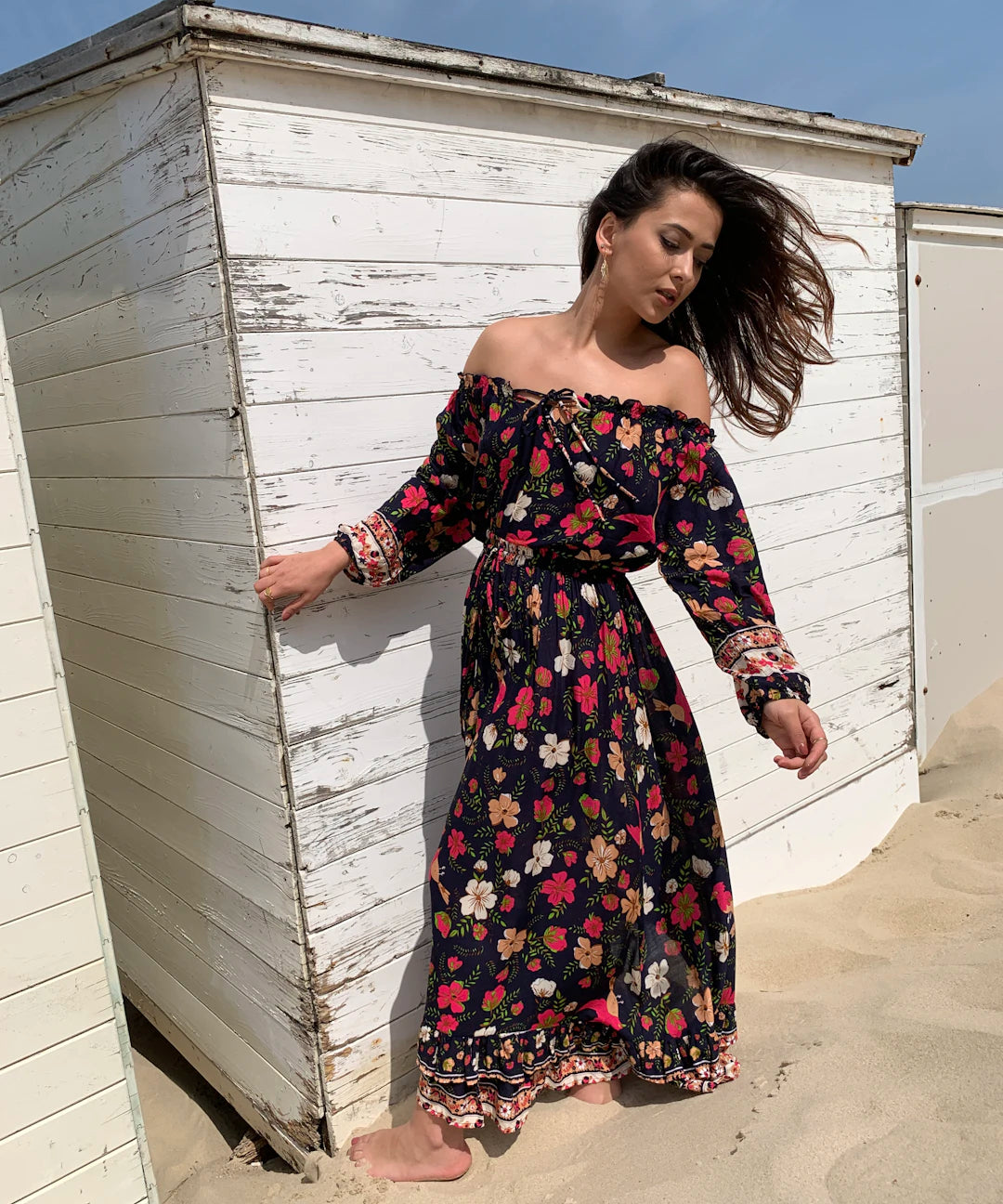 Chic Floral and Sequin Maxi Skirts for Summer Style