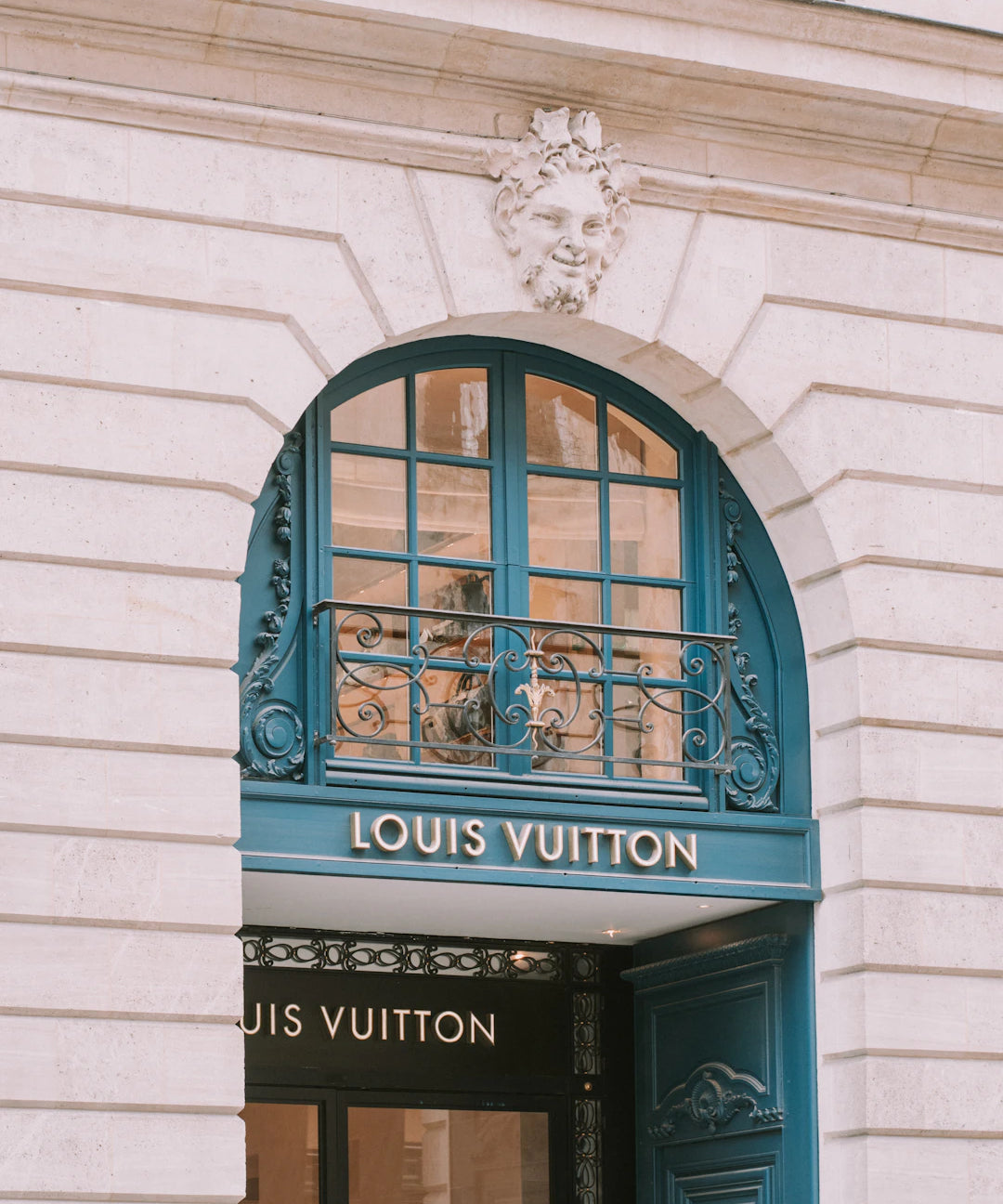 Explore the Fashion Capitals of the World