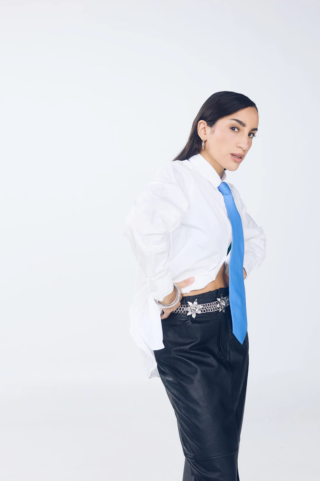 Discover the Exciting World of Gender-Neutral Fashion