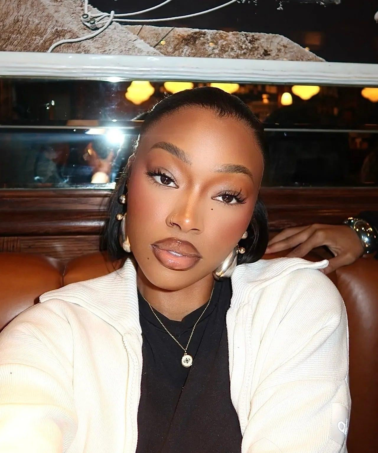 The Concealer Lipstick Trend Is Back—Here’s How to Wear It - Arrisco