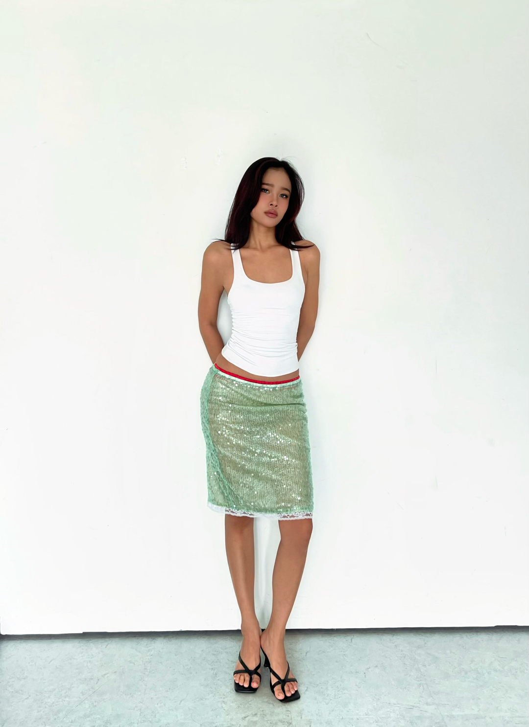 Lily Sequin Midi Skirt in Green
